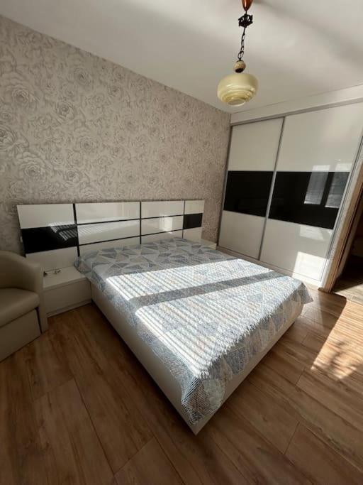 Luxurious Flat Pleven Center Διαμέρισμα Εξωτερικό φωτογραφία
